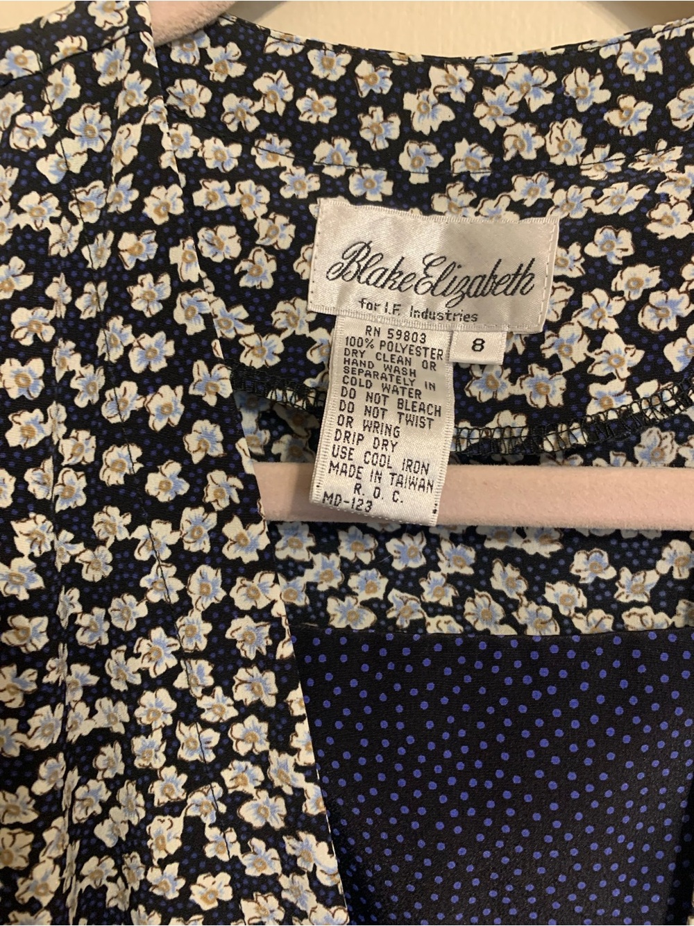 Navy Floral V-Neck Midi Dress with Short Sleeves - Picture 2 of 4